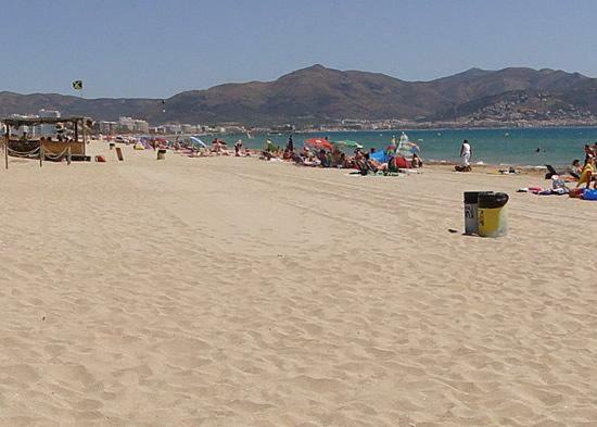 Marina Residencial Apartment Empuriabrava Exterior photo