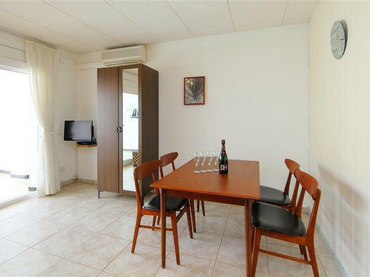 Marina Residencial Apartment Empuriabrava Exterior photo